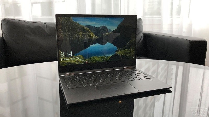Lenovo Yoga C630 WOS ra mắt: Laptop đầu tiên dùng chip Snapdragon 850