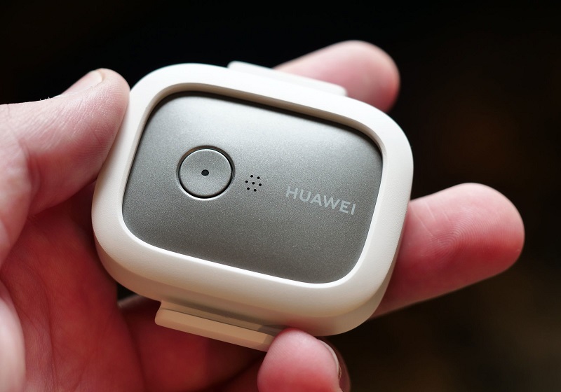 IFA 2018: Huawei ra mắt loa thông minh AI Cube và bộ định vị GPS Locator IFA 2018: Huawei ra mắt loa thông minh AI Cube và bộ định vị GPS Locator