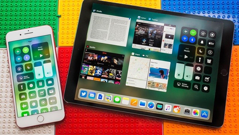 Apple Apple