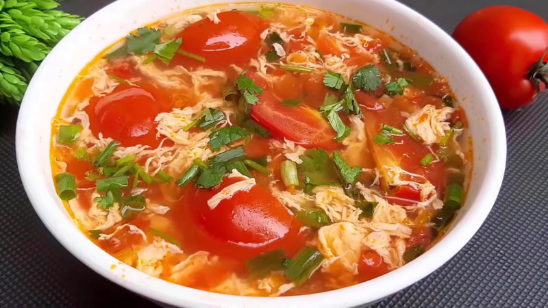 Cách nấu canh trứng cà chua ngon