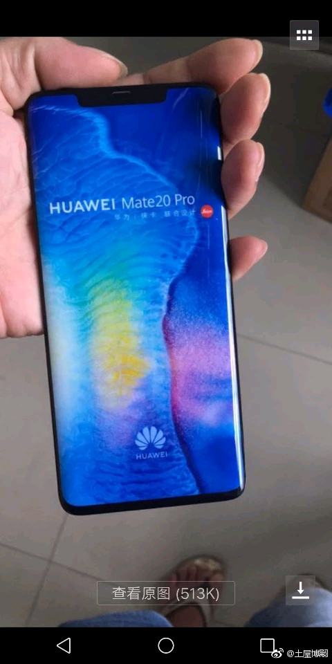 Huawei Mate 20 Pro tiếp tục lộ ảnh thực tế với màn hình tai thỏ lớn
