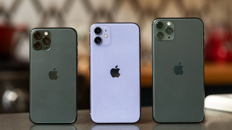 Từ trái sang phải: iPhone 11, iPhone 11 Pro và iPhone 11 Pro Max