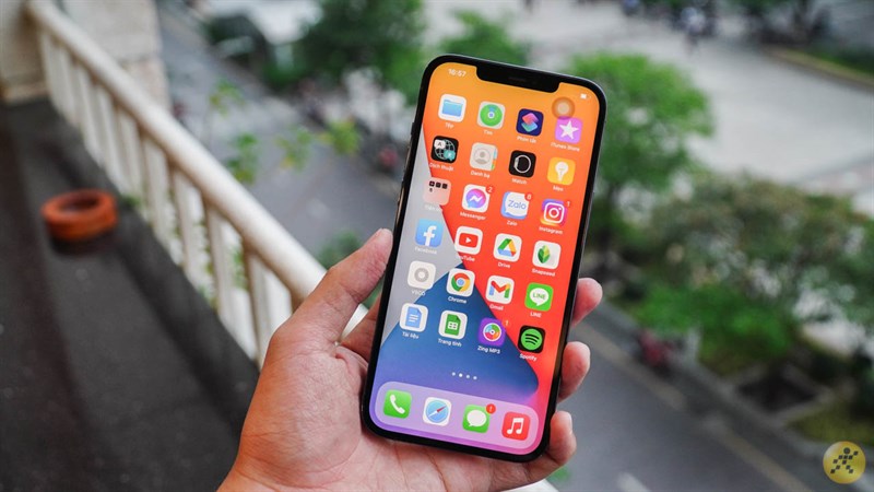 iPhone 12 Pro Max có kích thước màn hình lên tới 6.7 inch