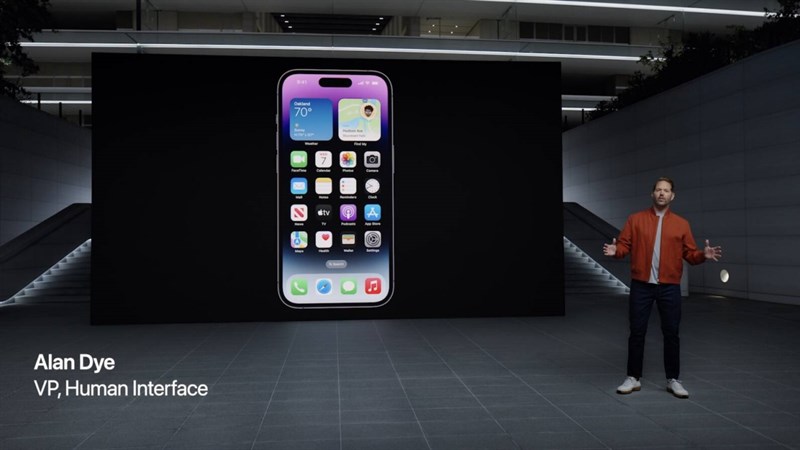 iPhone: Nếu bạn là một fan của công nghệ và đặc biệt là iPhone, hãy xem hình ảnh này để khám phá những tính năng tuyệt vời của sản phẩm này. Trải nghiệm màn hình rực rỡ và hệ thống camera đỉnh cao, iPhone sẽ khiến bạn không thể rời mắt.