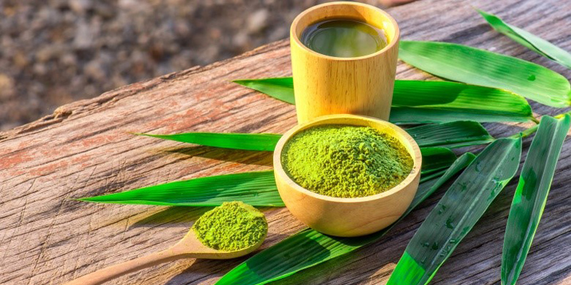 Trà xanh không nên uống sáng sớm