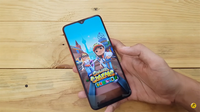 OPPO F9 6GB OPPO F9 6GB