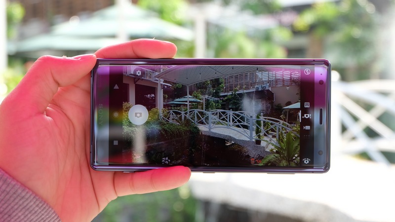 Vì sao Sony Xperia XZ2 đáng mua nhất thời điểm này? Vì sao Sony Xperia XZ2 đáng mua nhất thời điểm này?