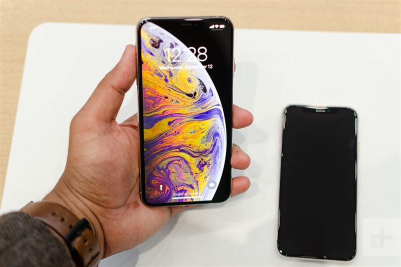 Đang dùng iPhone 6s, iPhone 7, có nên nâng cấp lên iPhone Xs?