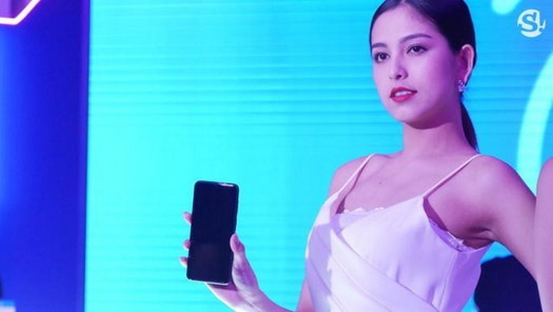 Vivo V11 và Vivo V11i