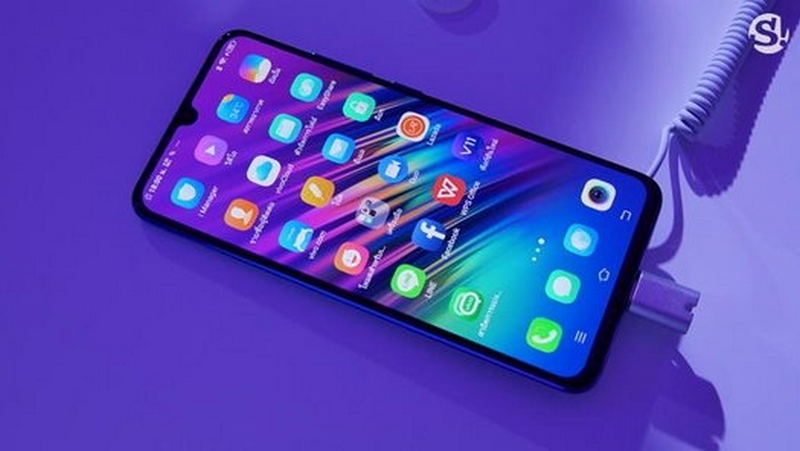 Vivo V11 và Vivo V11i