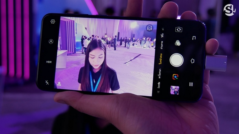 Vivo V11 và Vivo V11i