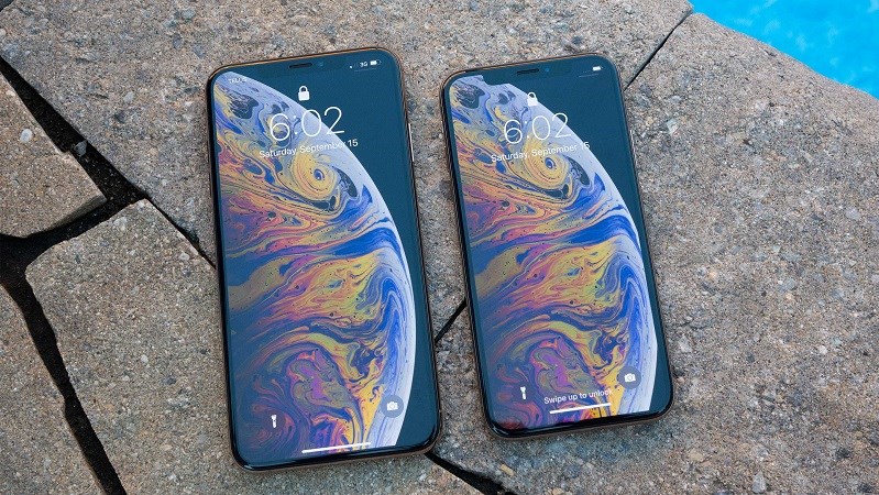 Những reviewer của trang công nghệ Tom’s Guide đã có trên tay iPhone Xs và iPhone Xs Max, nhờ vậy mà họ bắt đầu thử nghiệm trên nhiều phần mềm chấm điểm hiệu năng, đồ họa. Những reviewer của trang công nghệ Tom’s Guide đã có trên tay iPhone Xs và iPhone Xs Max, nhờ vậy mà họ bắt đầu thử nghiệm trên nhiều phần mềm chấm điểm hiệu năng, đồ họa.