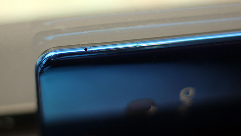 Đánh giá Vivo V11i