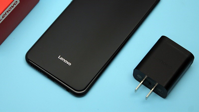 Lenovo S5 Pro mới chính là smartphone sở hữu cụm 4 camera phía sau Lenovo S5 Pro mới chính là smartphone sở hữu cụm 4 camera phía sau