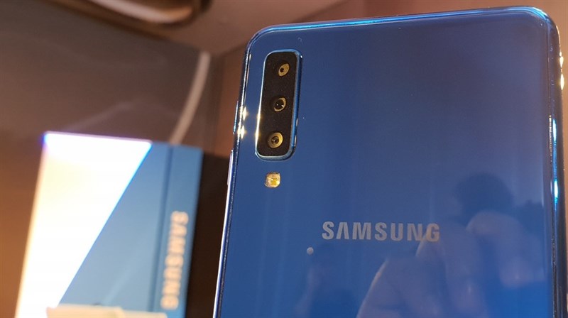 5 lÃ½ do cho tháº¥y Galaxy A7 (2018) sáº½ thay Ä‘á»•i cuá»™c chÆ¡i trÃªn thá»‹ trÆ°á»ng smartphone táº§m trung