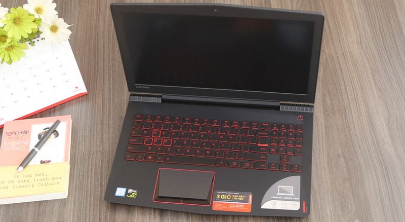 Mua laptop cuối tuần nhiều ưu đãi hấp dẫn, tặng PMH 1 triệu đồng Mua laptop cuối tuần nhiều ưu đãi hấp dẫn, tặng PMH 1 triệu đồng