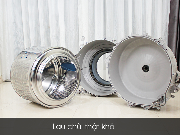 Lau chùi thật khô