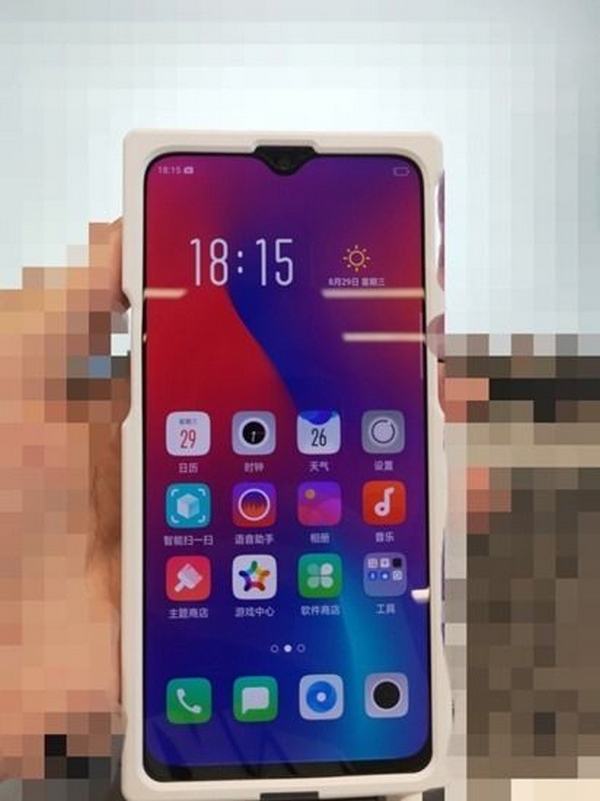 Lộ ảnh thực tế OPPO K1 với màn hình tai thỏ hình giọt nước