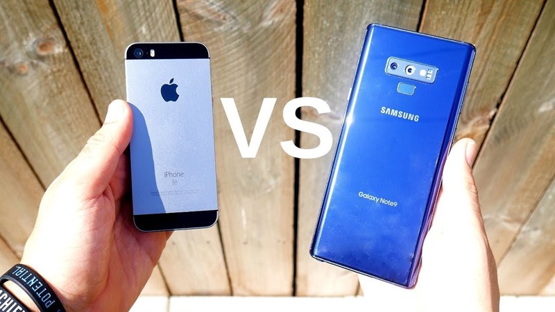 iphone-se-vs-galaxy-note-9 iphone-se-vs-galaxy-note-9