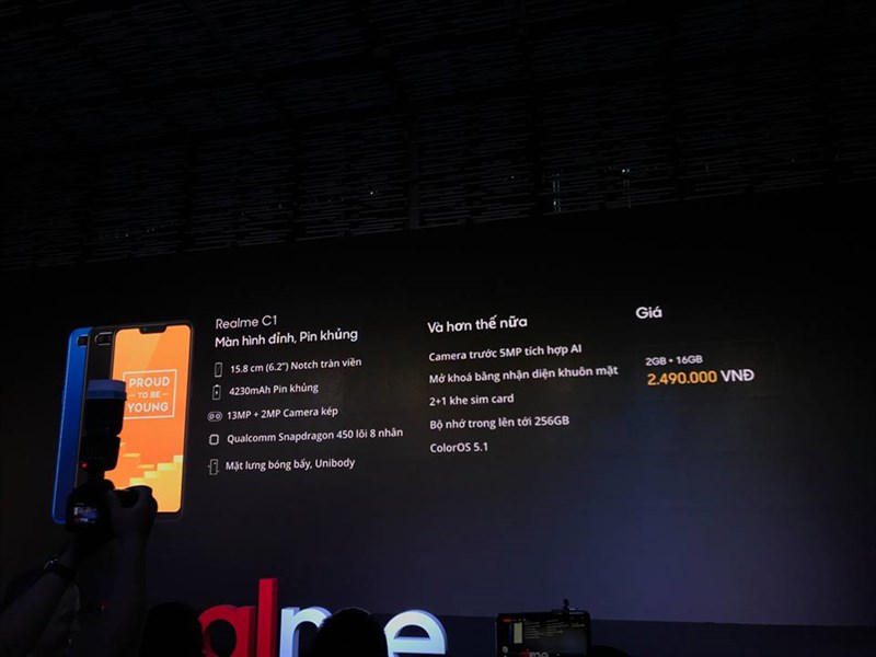 Trên tay nhanh Realme C1: Màn hình tai thỏ, cam kép, pin 4.230 mAh, giá 2.5 triệu