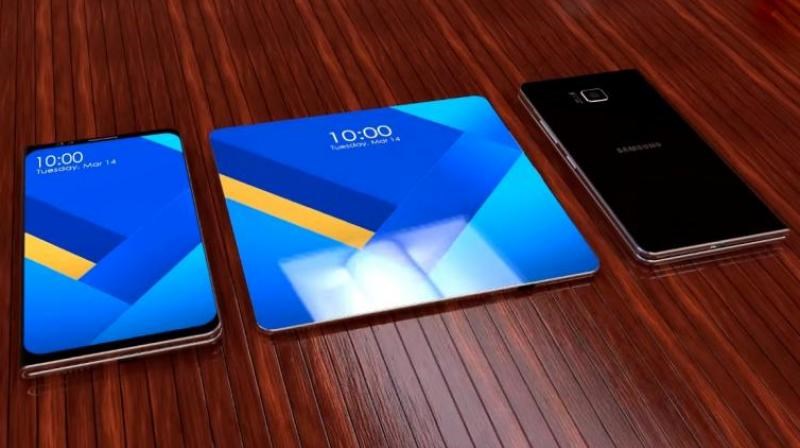 Samsung nhá hàng smartphone màn hình gập, sẽ ra mắt vào 7/11 tới