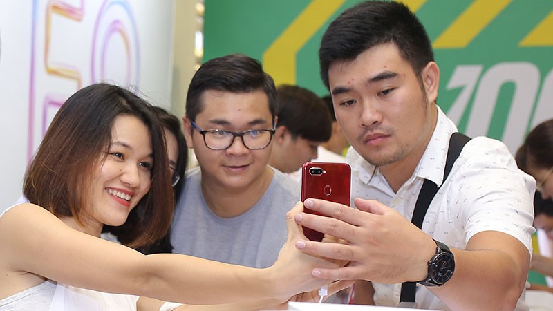 oppof9_800x450 oppof9_800x450