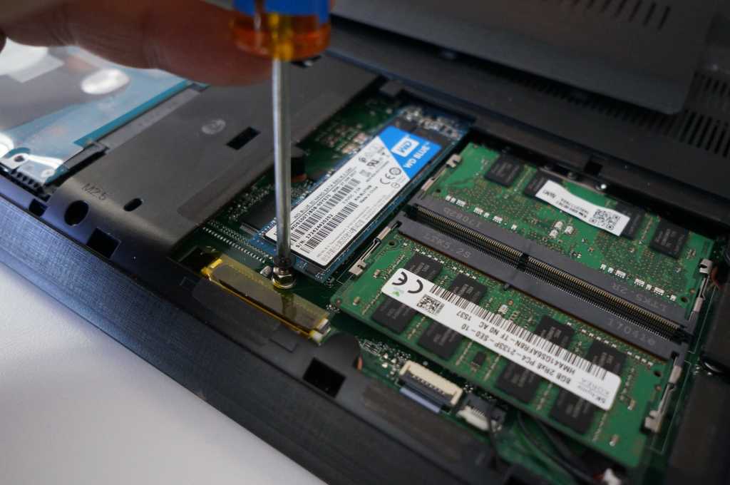 Nâng cấp ổ cứng SSD