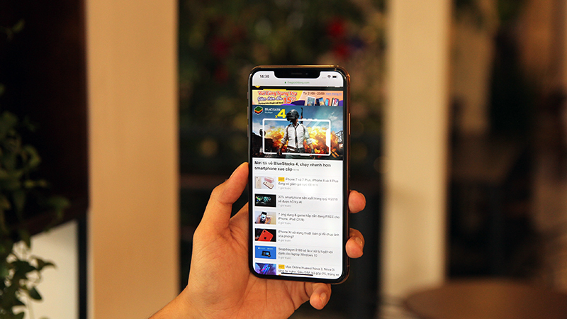 iPhone XS Max iPhone XS Max