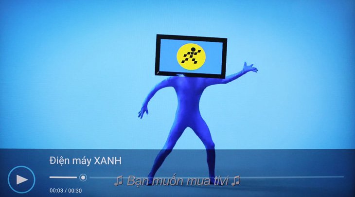 Cách xem phim, nhạc, ảnh trong USB trên Android tivi Sony 2018 > Video đang được phát trên tivi