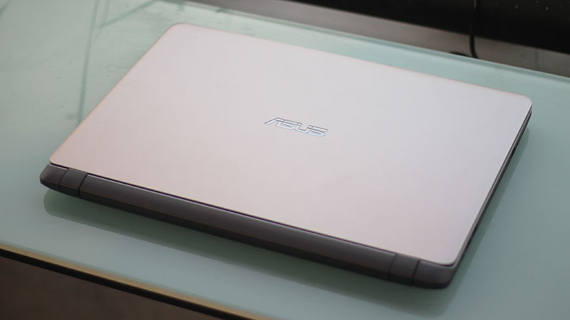 Đánh giá laptop Asus Vivobook X507UF