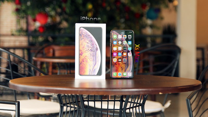 iPhone Xs Max iPhone Xs Max