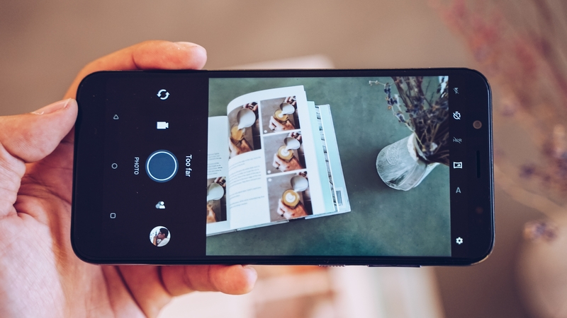 HTC U12 Life HTC U12 Life