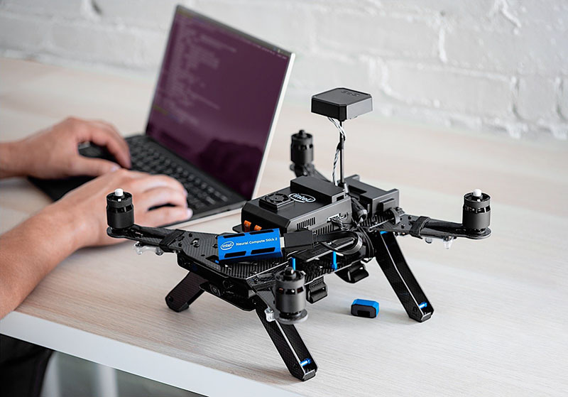 intel-neural-compute-stick-2 intel-neural-compute-stick-2