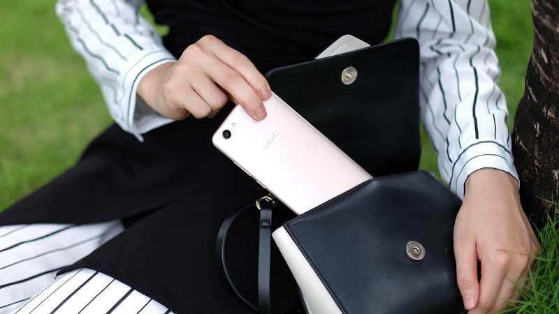 Vivo Y71 thiết kế hiện đại, màn hình 6 inch vừa được điều chỉnh giảm giá Vivo Y71 thiết kế hiện đại, màn hình 6 inch vừa được điều chỉnh giảm giá