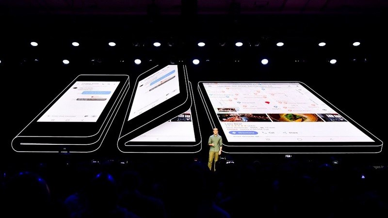 Smartphone màn hình gập của Samsung có thể đắt giá hơn cả iPhone Xs Max