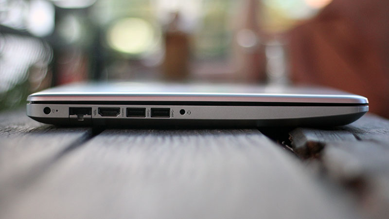 Đánh giá HP 15 da0443TX