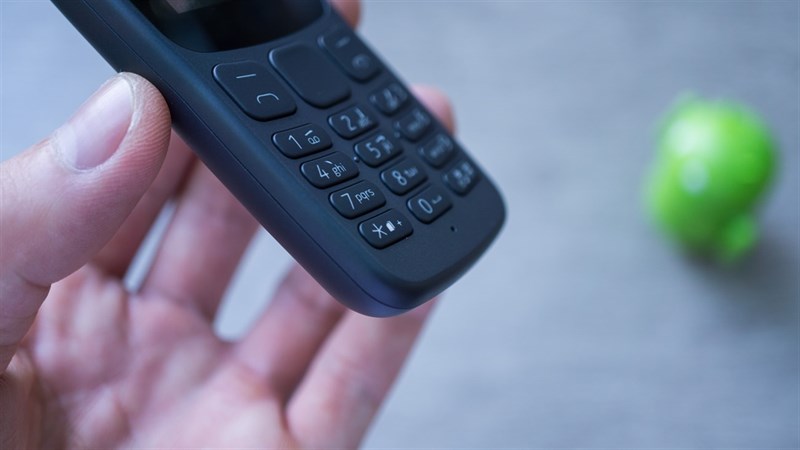 Mở hộp và đánh giá nhanh Nokia 106 2018