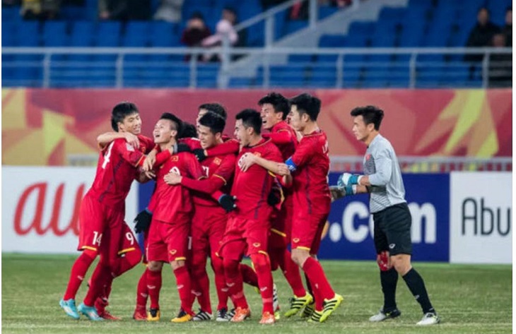 Vietnam national team playing at AFF Cup 2018