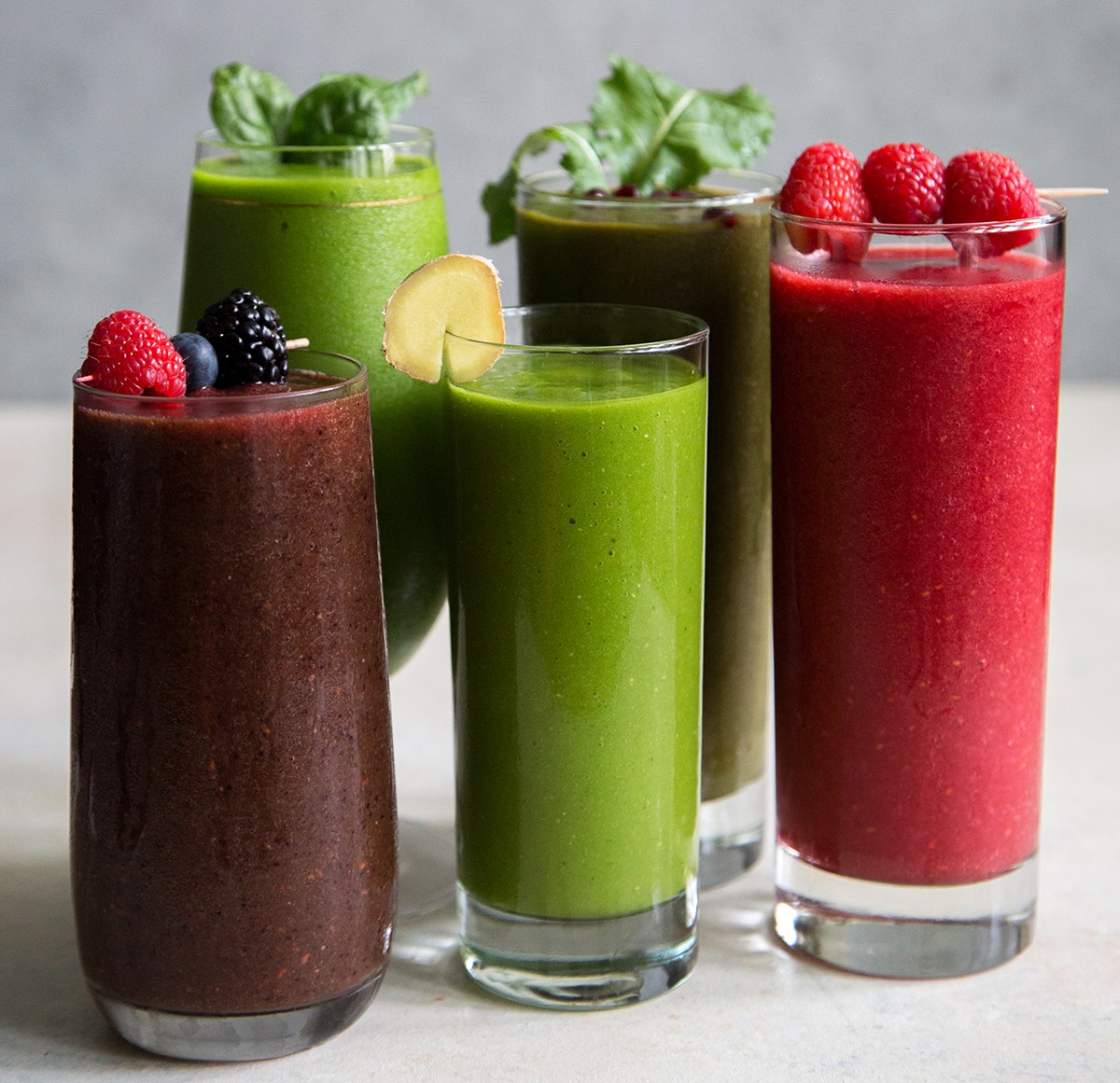 Smoothie là gì? 4 công thức chế biến smoothie cực đơn giản tại nhà