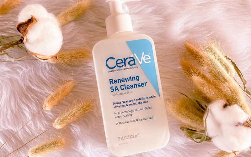 Sữa rửa mặt Cerave Renewing SA Cleanser