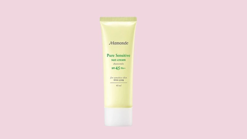Mamonde Pure Sensitive Sun Cream Chamomile SPF 45, PA++