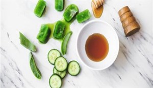 7 công thức trị mụn bằng nha đam này