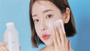 Có nên dùng nước tẩy trang hằng ngày hay không?