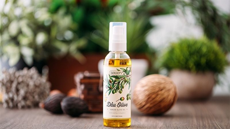 Trị môi khô nứt nẻ