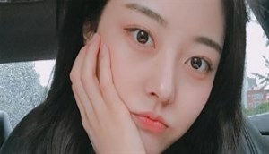 Chuyên gia tiết lộ 5 thói quen khiến da dầu càng bóng dầu nhiều hơn