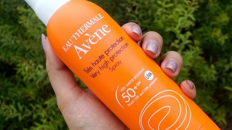 Xịt chống nắng toàn thân Avène Eau Thermale Spray SPF50+