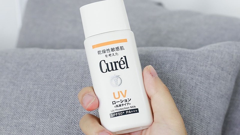 Sữa chống nắng Curel UV Protection Milk SPF 50+ PA+++