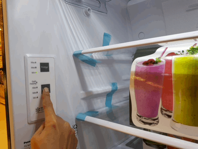 Bảng điều khiển nút nhấn Đánh giá tổng quan tủ lạnh Panasonic Inverter 326 lít NR-BL359PKVN siêu tiết kiệm điện > Bảng điều khiển nút nhấn