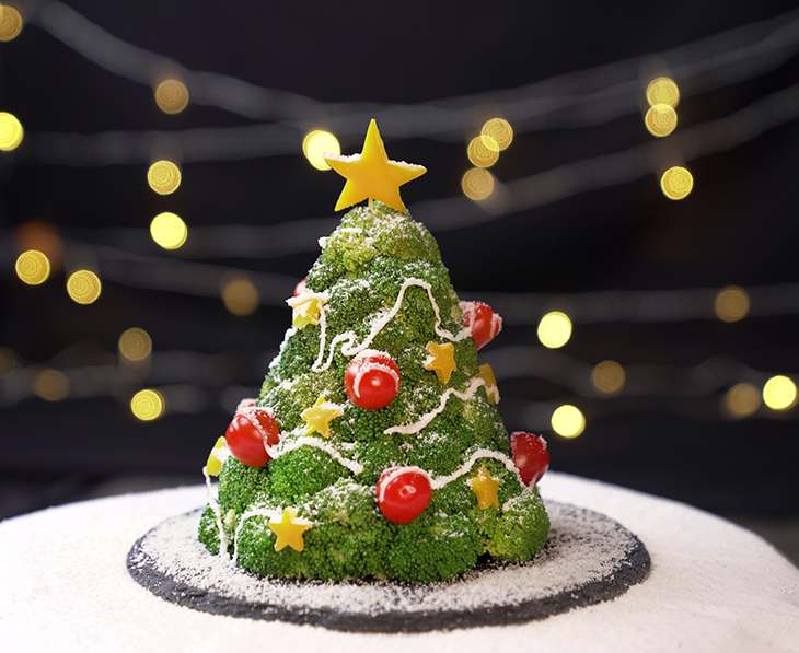 Bước 4 Thành phẩm Salad cây thông Giáng Sinh
