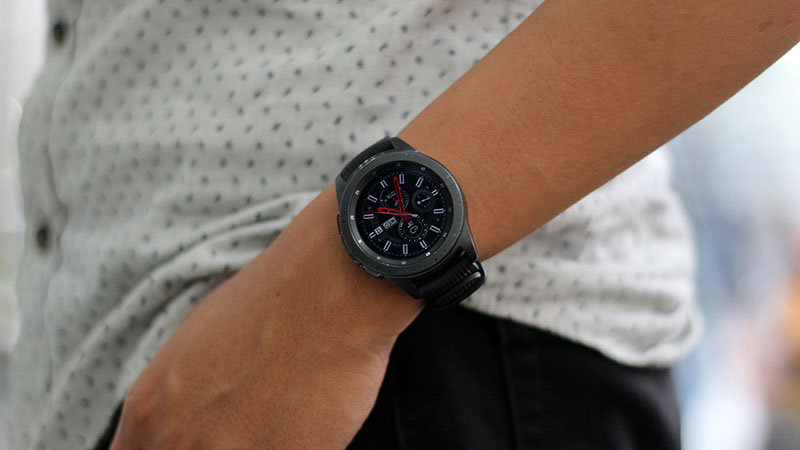 Đánh giá Galaxy Watch Đánh giá Galaxy Watch